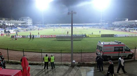 Stadionul Municipal Botoșani – StadiumDB.com