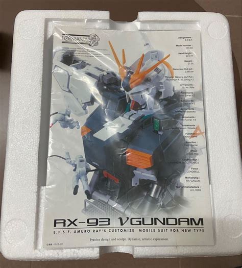 初版 formania rx 93 nu gundam 胸像 興趣及遊戲 玩具 遊戲類 Carousell