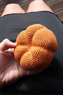 Ravelry Amigurumi Crochet Pumpkins Pattern By Laura Sillar