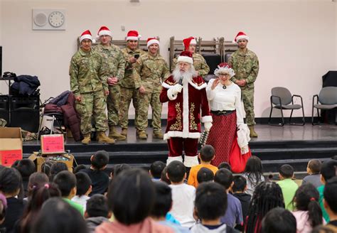 Operation Santa Claus > U.S. Department of Defense > Story