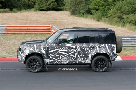 Land Rover Defender Svx Spied As A Pricey Premium Off Roader Carscoops