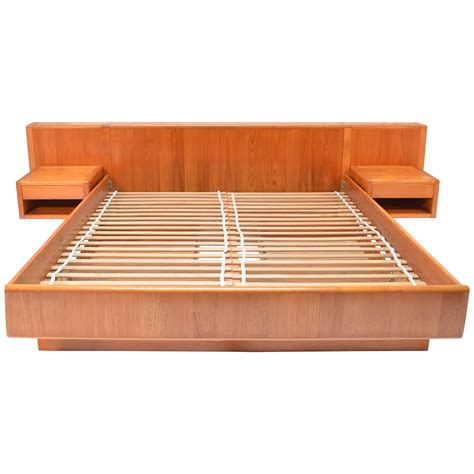 Nordisk Andels Eksport Danish Modern Teak California King Platform Bed