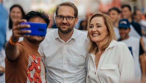 FOTO Elena Lasconi și Dominic Fritz au dat startul strângerii de