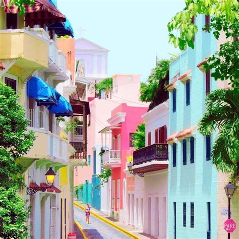 Puerto Rico 🇵🇷 On Instagram 🇵🇷 Colores Del Viejo San Juan😍 Calle