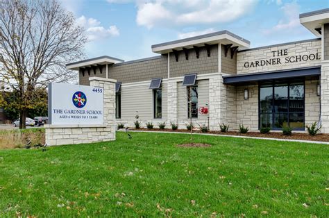 the gardner school reviews 3