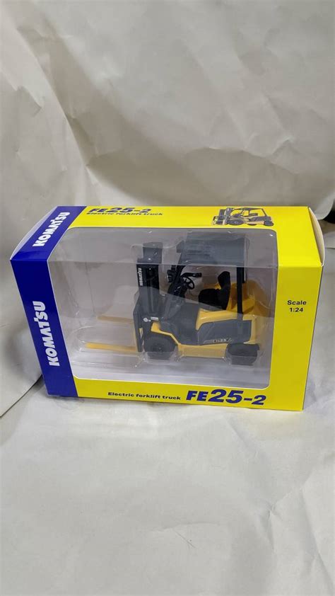 Yahoo!オークション - 1/24 コマツ FE25-2 フォークリフト Electric fo...
