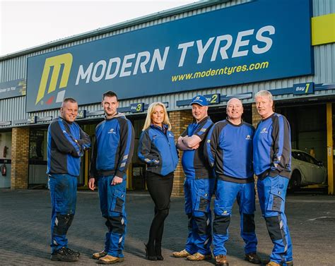 Durable automotive mechanic uniform for Modern Tyres employees