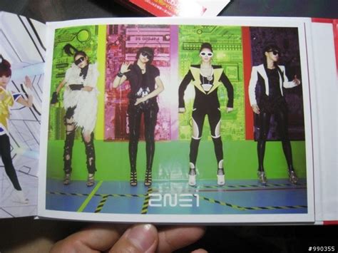 2ne1冠軍首選 台灣獨占豪華限定cddvd盤2ne1 2nd Mini Album開箱 Mobile01