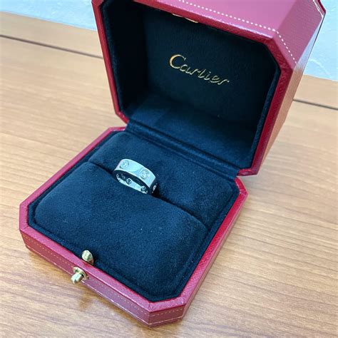 カルティエcartier フルダイヤ・ラブリング K18wg買取いたしました 冨田質店｜舞鶴 福知山 金・ブランド品買い取り質預かりならお