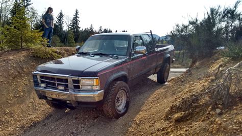 93 Dodge Dakota lift help - DodgeForum.com