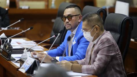 Geger Mahfud Md Sebut Dpr Markus Begini Reaksi Sahroni Hingga Johan Budi