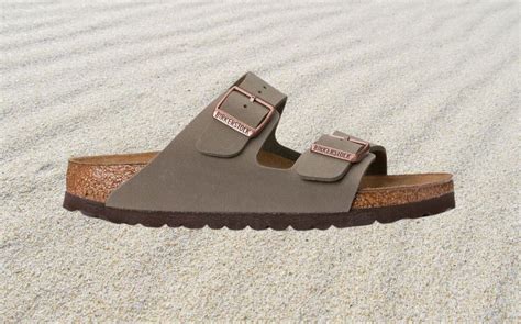 Les sandales les plus iconiques de la marque BIRKENSTOCK sont en méga