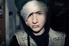 73 Hot Emo Guys Ideas Hot Emo Guys Emo Guys Scene Guys