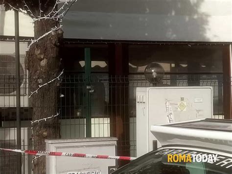 FOTO Spari Durante La Riunione Condominiale Tre Morti E Quattro Feriti