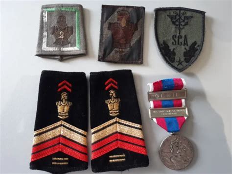 LOT INSIGNES ET médaille GENIE OPERATIONS EXTERIEURES EUR 20 00