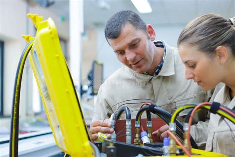 Aircraft Maintenance Technician Checking Mechanical Parts Stock Photo - Image of engine, dynamic ...