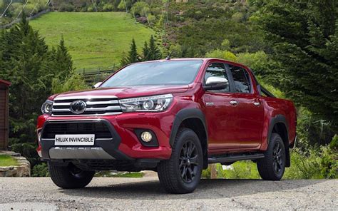 El nuevo Toyota Hilux Invincible llega a España