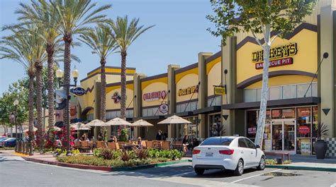 Vestar A Shopping Center Company Riverside Plaza Presented