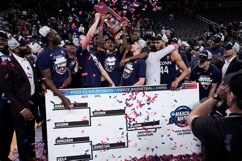 Final Four 2023 Odds, Stats And Betting Insights For FAU-SDSU And UConn ...