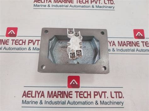 Cooper Model M01 Heavy Duty Switch W Cover Aeliya Marine