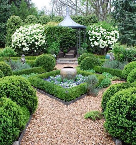 Create A Friendly Green Space With Quality Formal Garden Design With 28