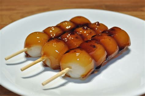 27 Traditional Japanese Snacks - Japan Yum Blog