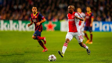 Rewind Thulani Serero Vs Barcelona In Champions League