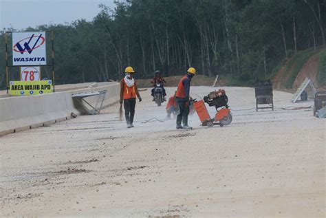 Pemkab Sidoarjo Betonisasi Jalan Sepanjang Kilometer Repjogja