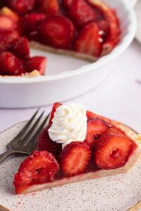 Shoney's Strawberry Pie (+ Easy Recipe) - Insanely Good