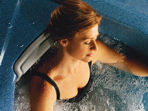 Should I Exercise Before Or After A Hot Tub Soak