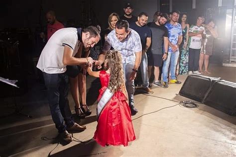 Multidão lota o espaço cultural em Barra do Corda na primeira noite de