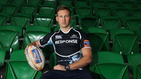 Glasgow Warriors Extend Byron Mcguigans Contract Until 2014 Bbc Sport