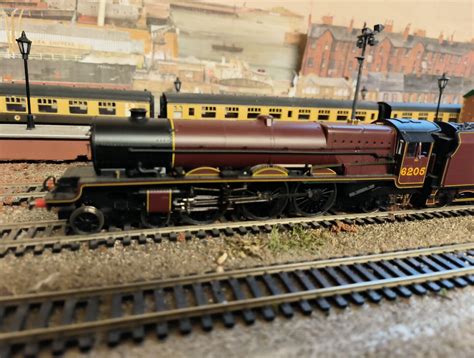 Hornby R3999 LMS Princess Royal 4 6 2 6205 Princess Victoria