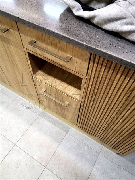 Производство мебельных и дверных латунных ручек на заказа