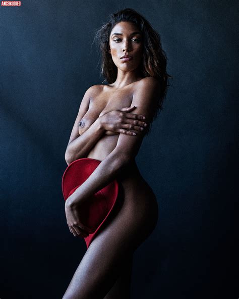 Naked Shelby Coleman Added By Covfefe