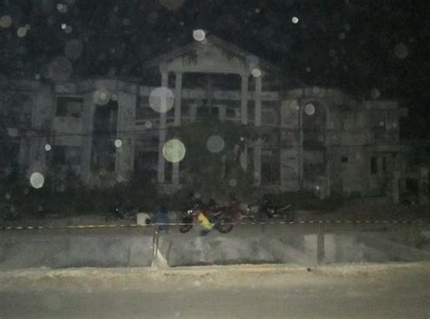 Kisah Rumah Hantu Darmo Surabaya Yang Menyeramkan Rumah Hantu