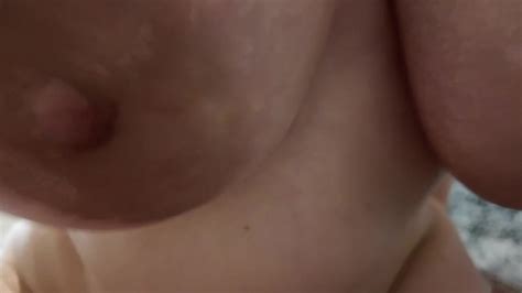 سکس دختر کون گنده و حشری ایرانی داغ کص دادن Horny Big Ass Iranian Girl Porn Video di sesso