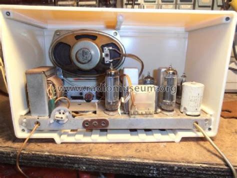 RC-58 Radio Europhon; Milano, build 1958/1959, 9 pictures, 4 tubes ...