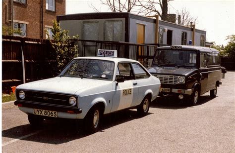 Met Police Panda Car And Black Maria Van Brian Flickr