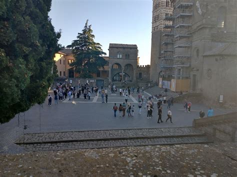 Piazza San Lorenzo Viterbo Cathedral And Palazzo Dei Papi