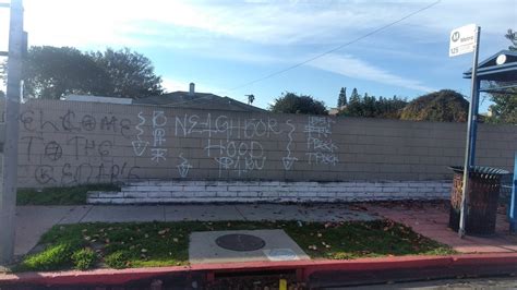 Blood Gangs Graffiti Neighborhood Piru Compton Nhp