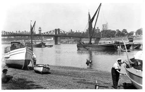 Lambeth Bridge | London Museum