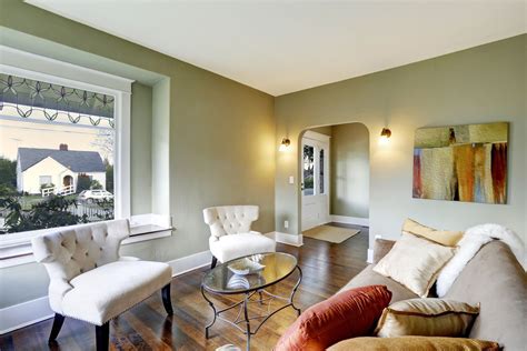 how to paint a room to make it look bigger