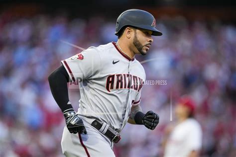 Pham Gurriel Homer Diamondbacks Power Past Phillies To Force Nlcs