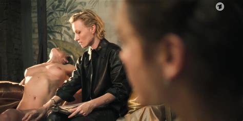 Nude Video Celebs Valerie Stoll Nude Lia Von Blarer Nude Eldorado KaDeWe S01e01 2 2021