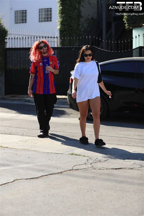 Addison Rae Sexy Seen Flaunting Her Hot Legs Alongside Omer Fedi At Pilates In Los Angeles AZNude