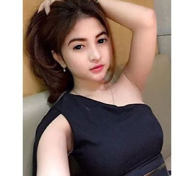 Foto Cantik Seksi Dan HOT Aldira Chena INFO SEMPURNA