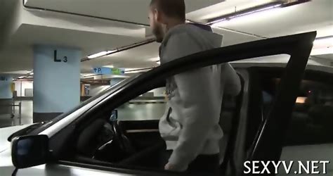 Hottie Likes Hardcore Insertion