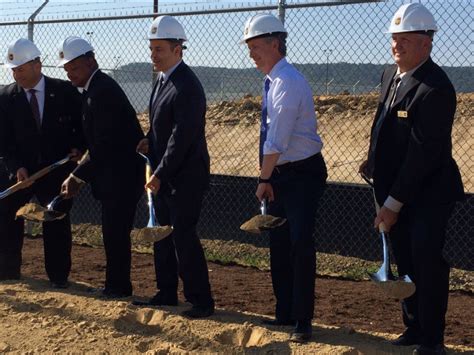 Ups Breaks Ground On 300 Million Expansion Of Louisvilleky Centennial