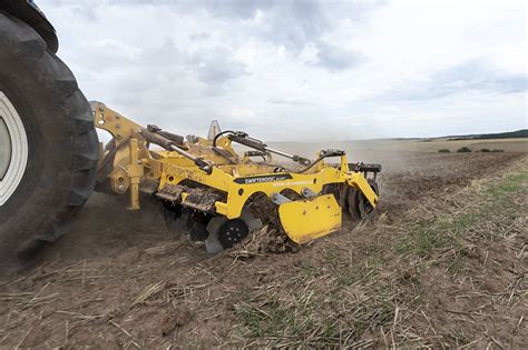 SWIFTERDISC XN Cultivator Is A Great Help For Smaller Farmers BEDNAR FMT